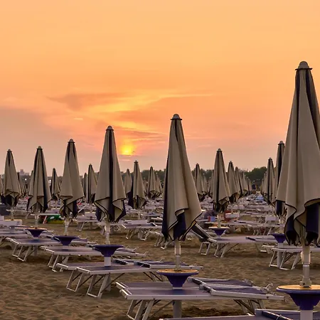 Lejlighed Flat With Private Parking In Bibione
